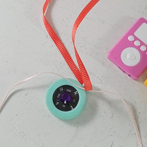 Our Generation Doll Camping Accessories Set Camera Flashlight Compass - Picture 5 of 6